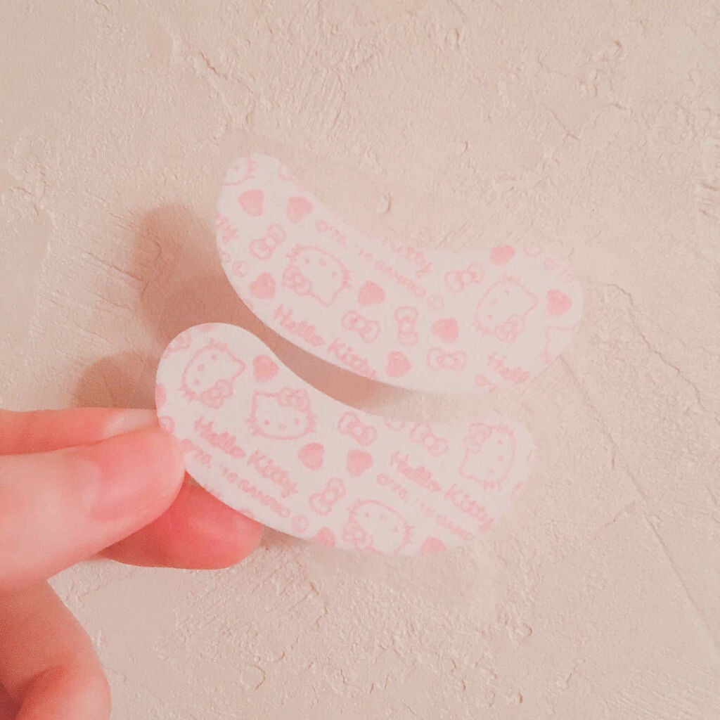 目元すっきりシート(ハローキティ)/DAISO/アイケア・アイクリームを使ったクチコミ(2枚目)