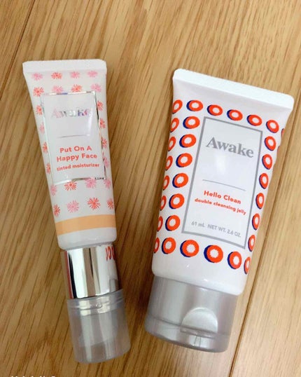 プットオンアハッピーフェイス ティンティド モイスチュアライザー 00 light/Awake/CCクリームを使ったクチコミ(1枚目)