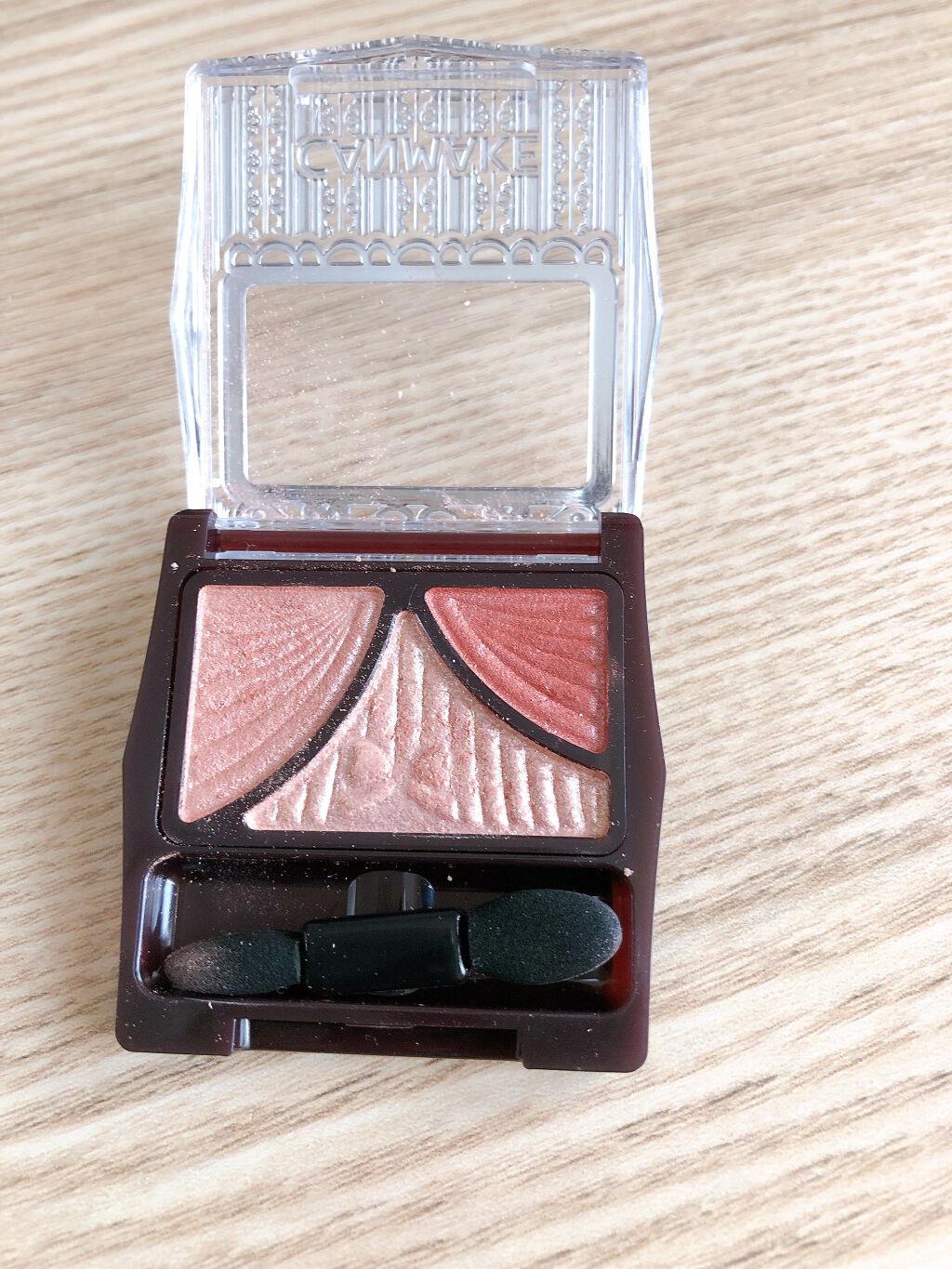 ジューシーピュアアイズ/キャンメイク/アイシャドウパレットを使ったクチコミ（2枚目）