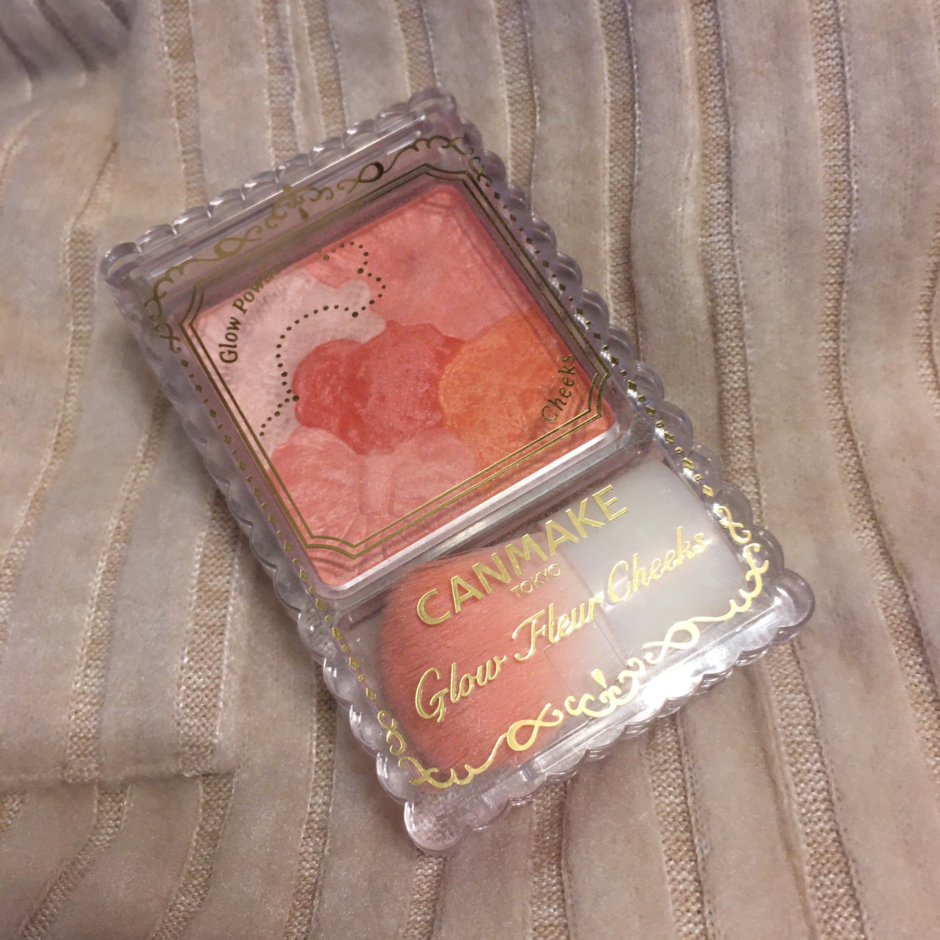 グロウフルールチークス/キャンメイク/パウダーチークを使ったクチコミ（1枚目）