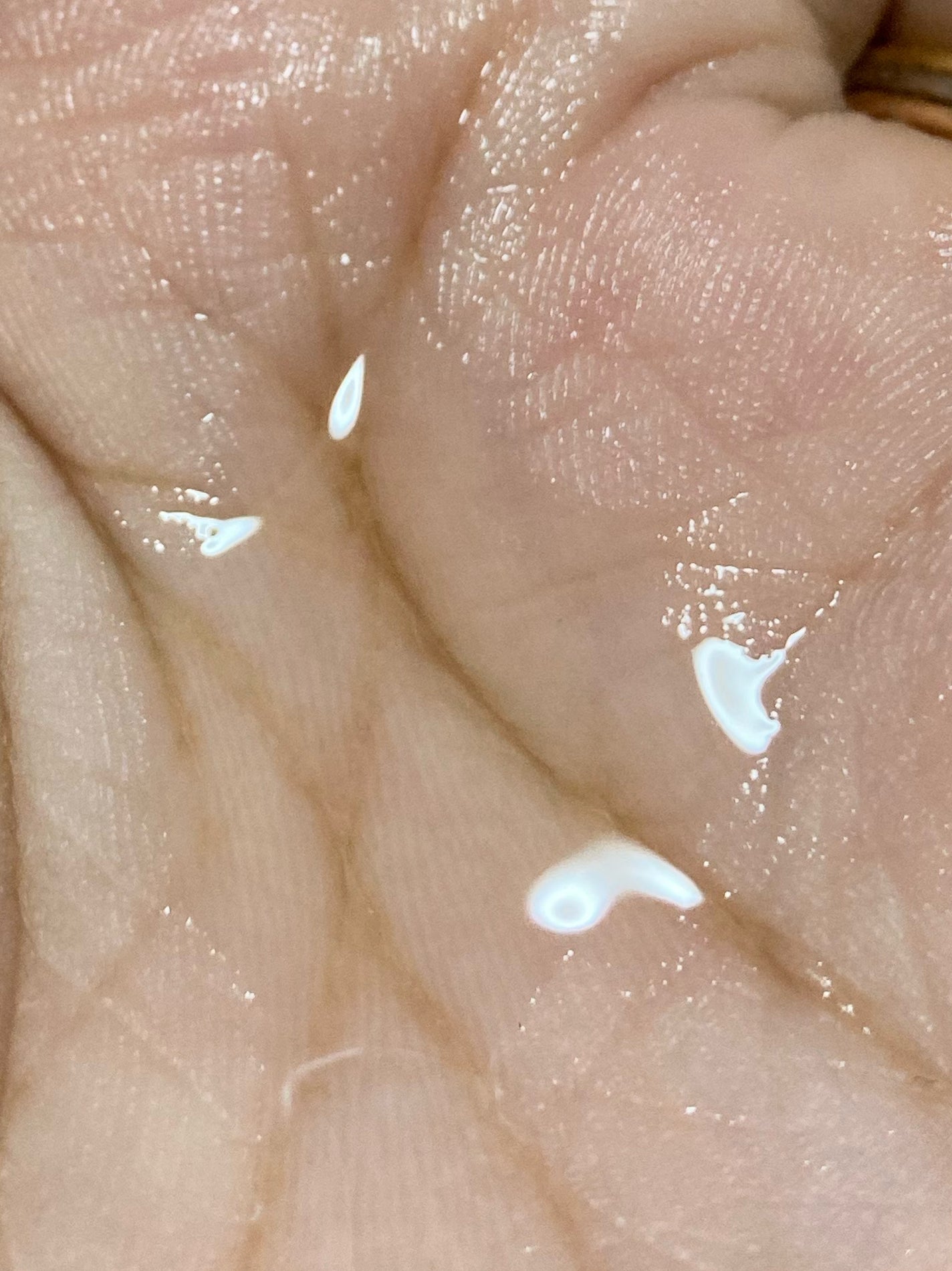 柳屋 あんず油/柳屋あんず油/ヘアオイルを使ったクチコミ(4枚目)