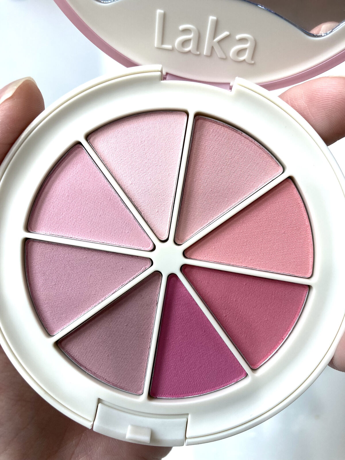 ミドルトーンアイシャドウコレクターパレット/Laka/アイシャドウパレットを使ったクチコミ（3枚目）