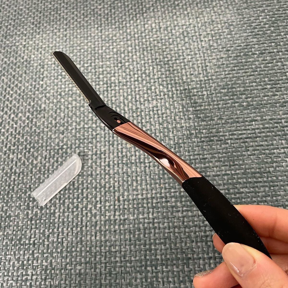 サロンプラス トーンアップ フェイススムーサー ホルダー（刃付き）/サロンプラス/シェーバーを使ったクチコミ（2枚目）