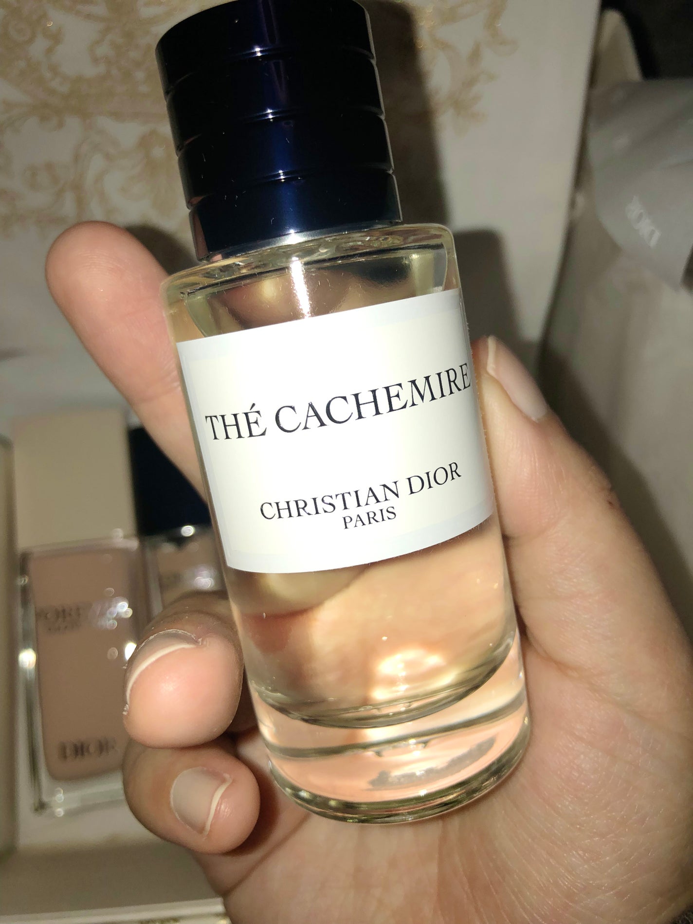 メゾン クリスチャン ディオール サクラ ボディ クリーム/Dior/ボディクリームを使ったクチコミ(7枚目)