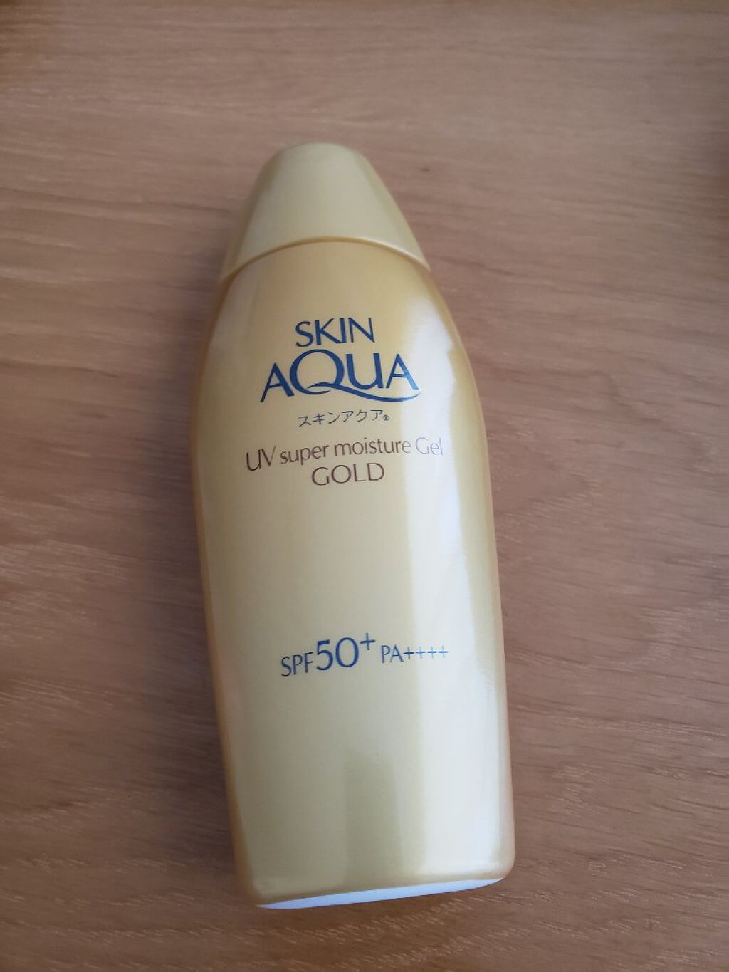 スーパーモイスチャージェルゴールド/スキンアクア/日焼け止めジェルを使ったクチコミ(1枚目)