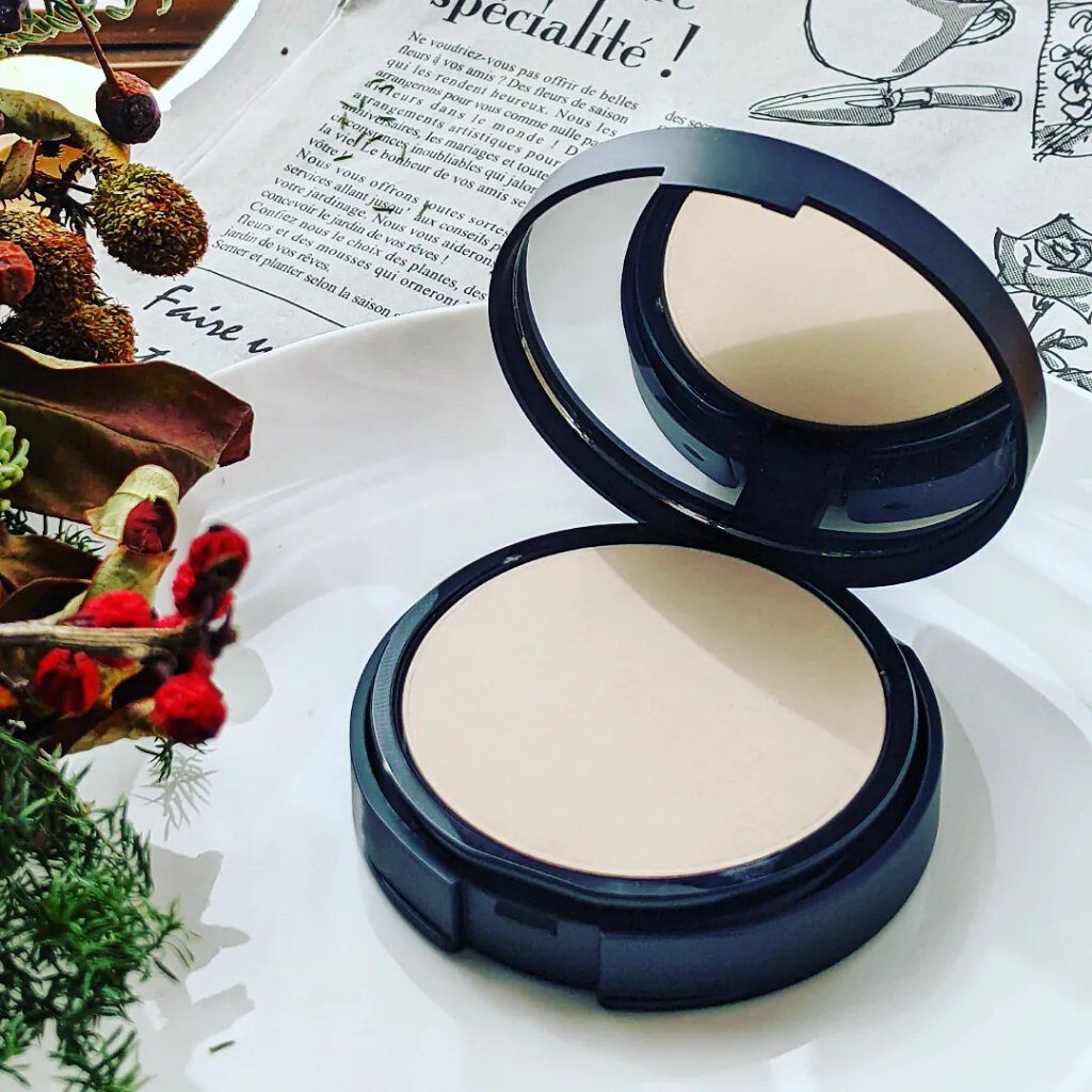 オリジナル ミネラルベール プレスト パウダー シアー フェア /bareMinerals/プレストパウダーを使ったクチコミ（2枚目）