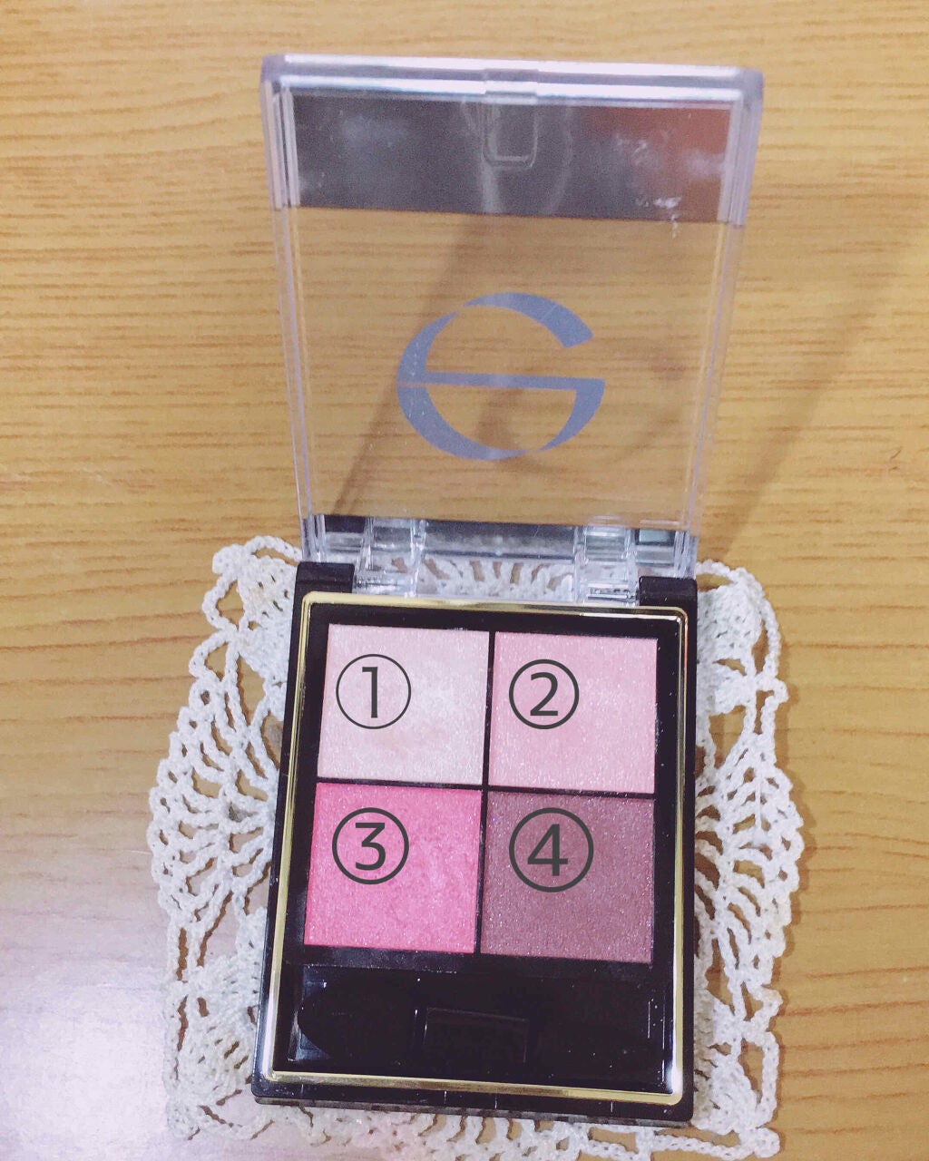 リアルクローズシャドウ/excel/アイシャドウパレットを使ったクチコミ(2枚目)