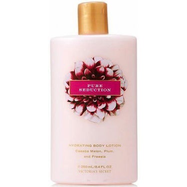 Pure Seduction Hydrating Body Lotion/victoria's secret (ヴィクトリアズシークレット)/ボディローションを使ったクチコミ（1枚目）