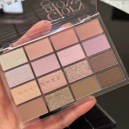 ソフトブラーリングアイパレット/wakemake/アイシャドウパレットを使ったクチコミ(2枚目)