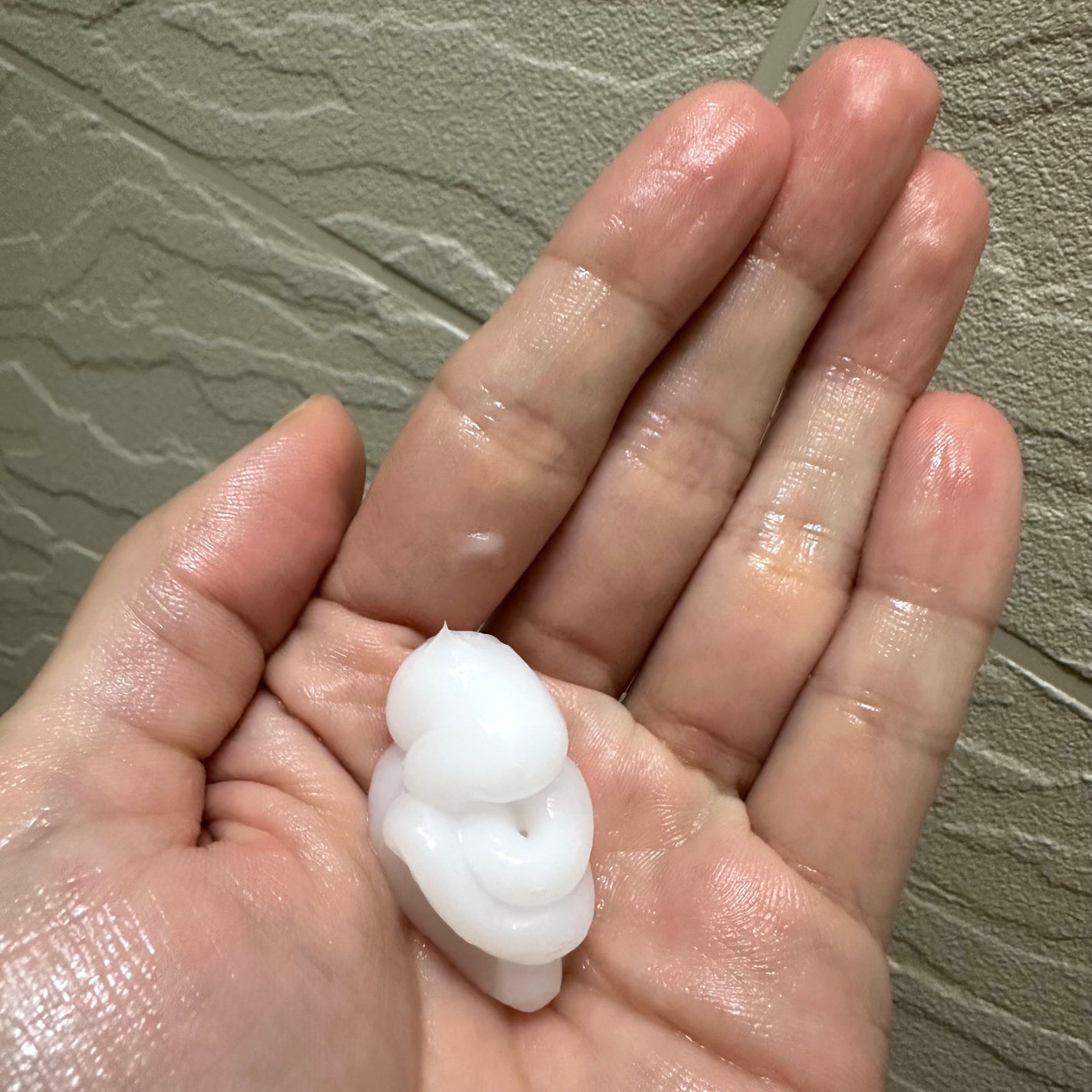 エッセンシャルプレミアム バリアシャンプー・コンディショナー シルキー&スムース/エッセンシャル/市販シャンプーを使ったクチコミ(3枚目)