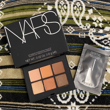 ヴォワヤジュールアイシャドウパレット/NARS/アイシャドウパレットを使ったクチコミ（1枚目）