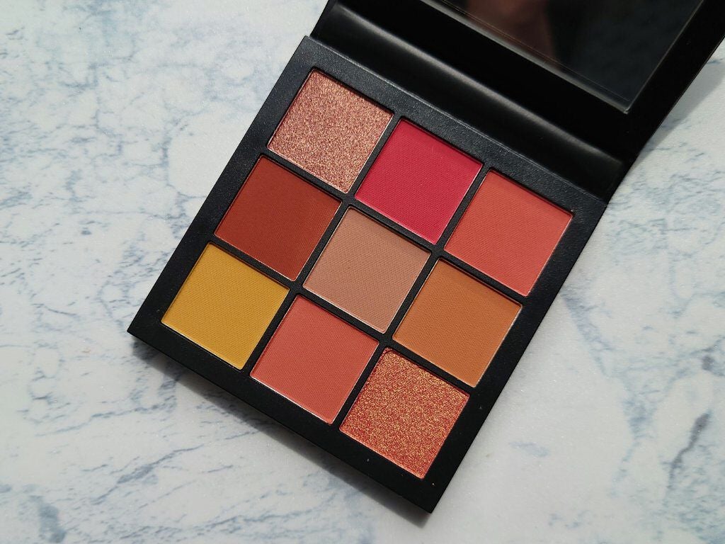 Obsessions Eyeshadow Palette/Huda Beauty/アイシャドウパレットを使ったクチコミ(3枚目)