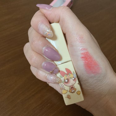 サンキューマート パワーパフガールズコスメのクチコミ「パケ買いティントリップ💕
可愛い〜💄

ティントってなってるけどわりとしっかり色づくよ！！

.....」（2枚目）