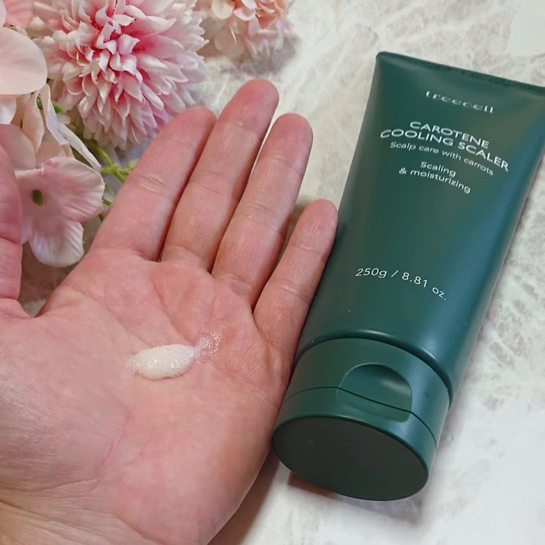 カロテンクーリングスケーラー/treecell/頭皮クレンジングを使ったクチコミ（3枚目）