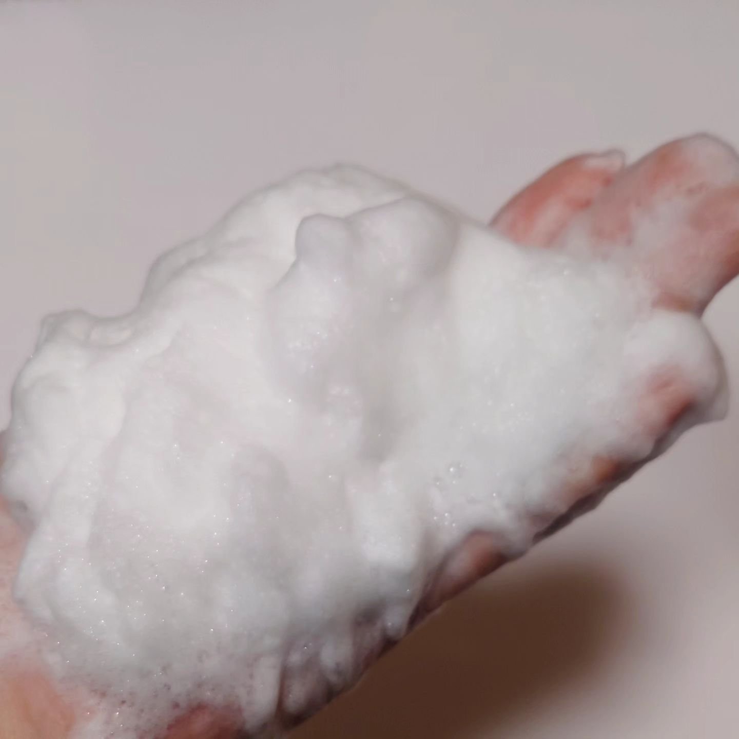 レチノーラゲンアンプルショット洗顔フォーム/P.CALM/洗顔フォームを使ったクチコミ（3枚目）