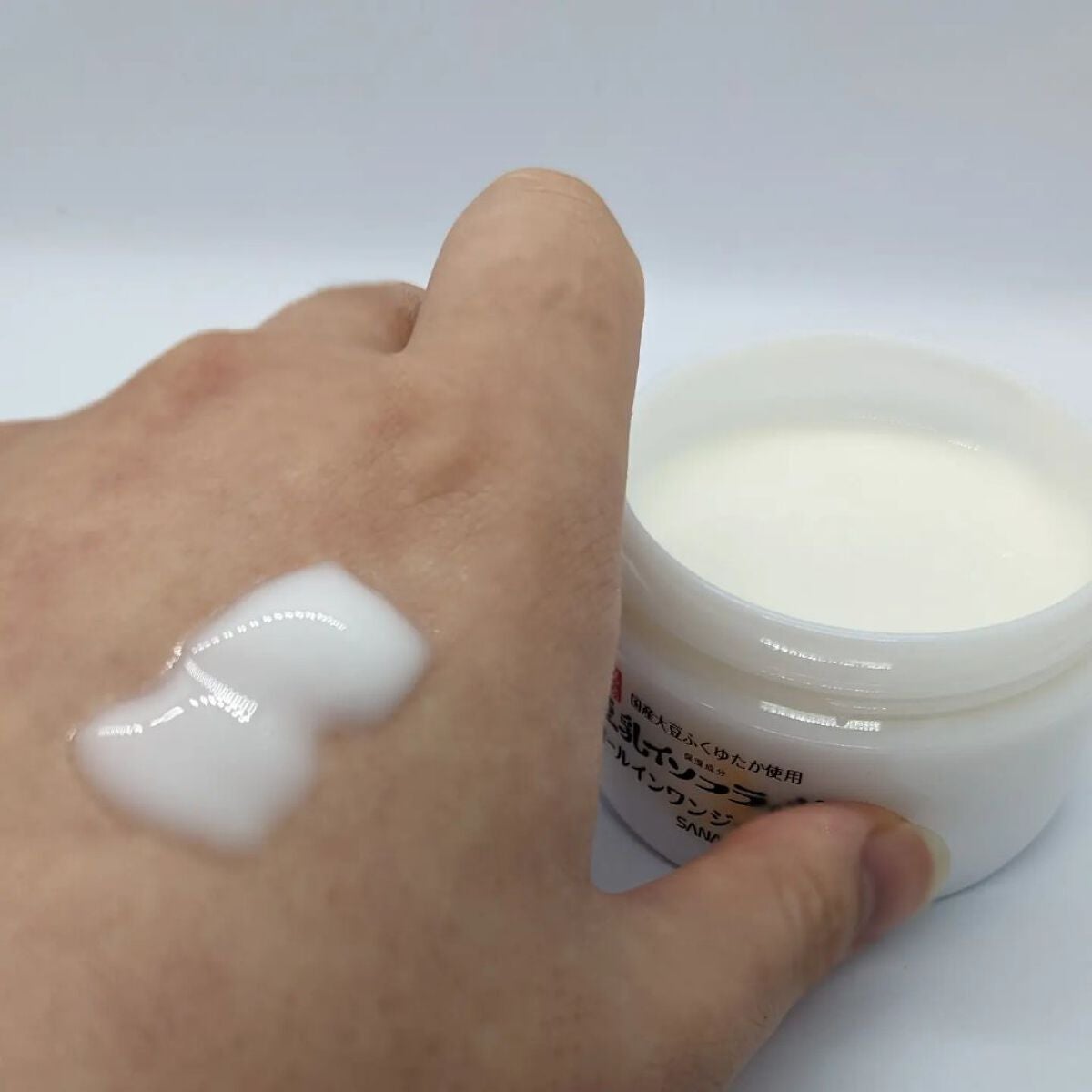 とろんと濃ジェル エンリッチ NC /なめらか本舗/オールインワン化粧品を使ったクチコミ(3枚目)