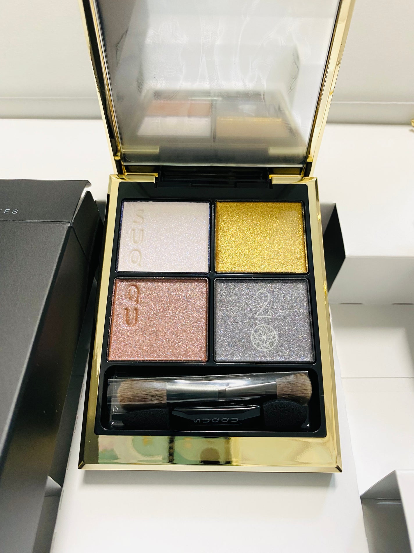 シグニチャー カラー アイズ/SUQQU/アイシャドウパレットを使ったクチコミ(1枚目)