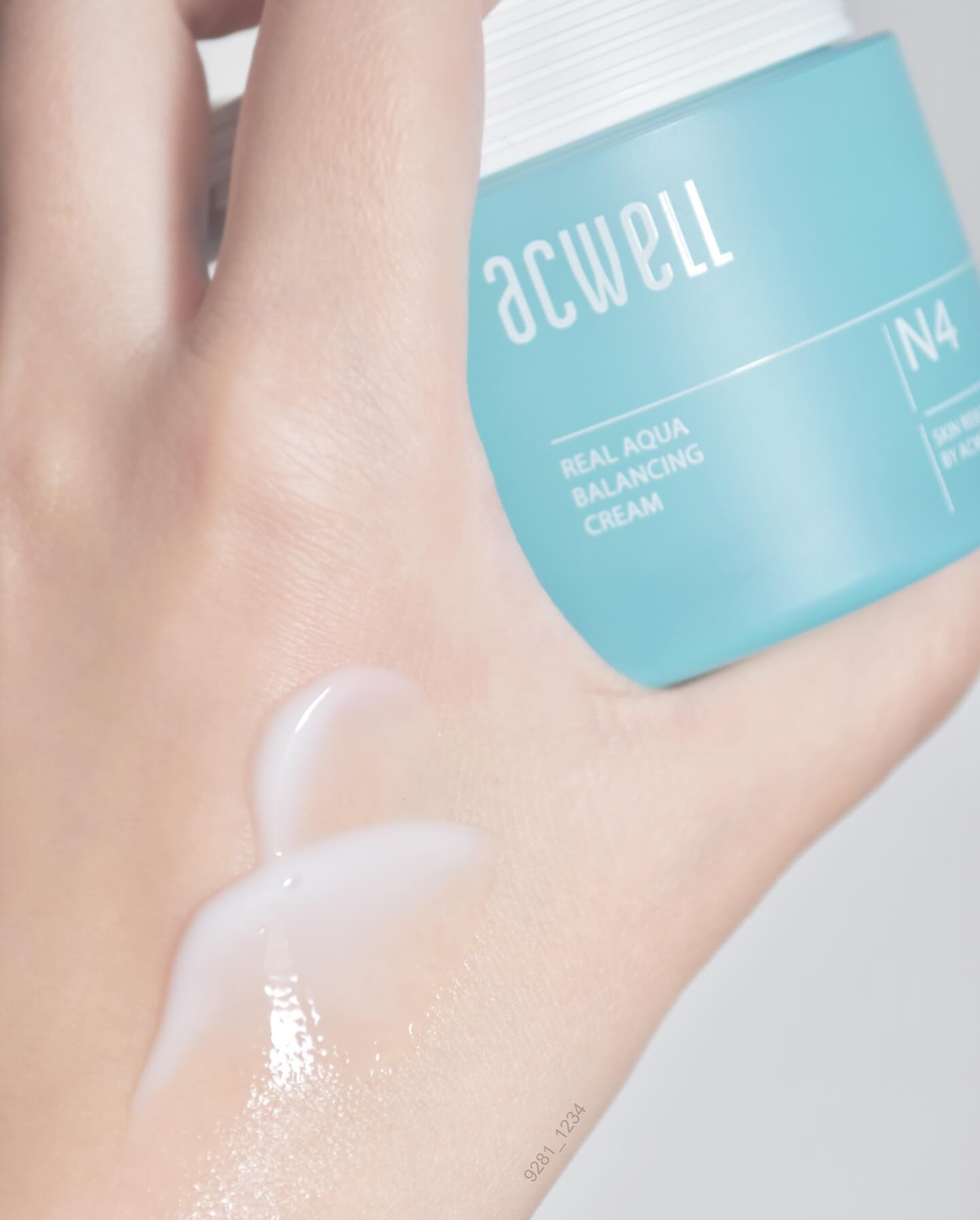 リアルアクアバランシングクリーム /ACWELL/フェイスクリームを使ったクチコミ（2枚目）