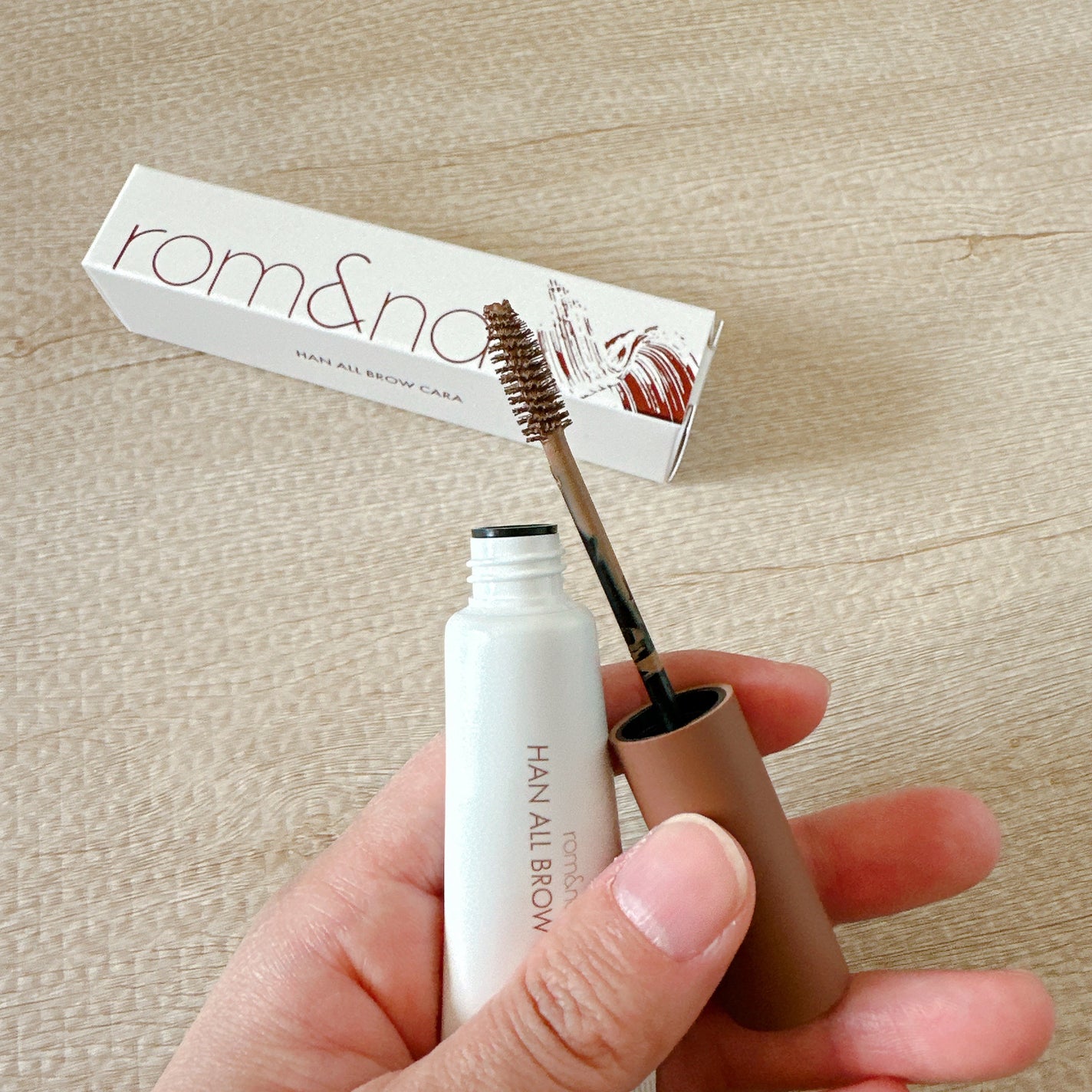 ハンオールブロウカラ/rom&nd/眉マスカラを使ったクチコミ(3枚目)