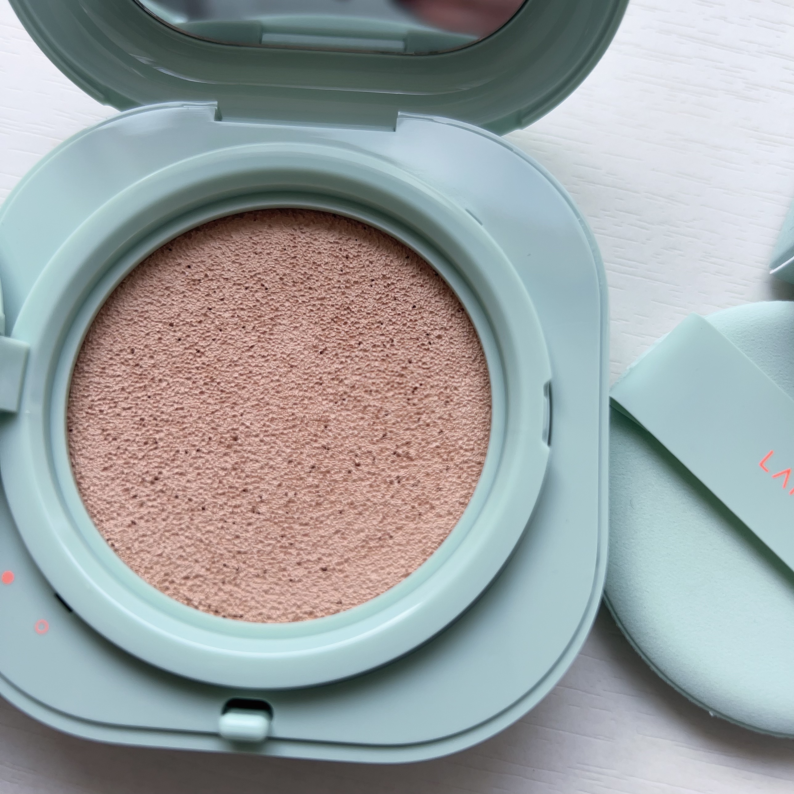 ネオクッション マット N/LANEIGE/クッションファンデーションを使ったクチコミ（3枚目）