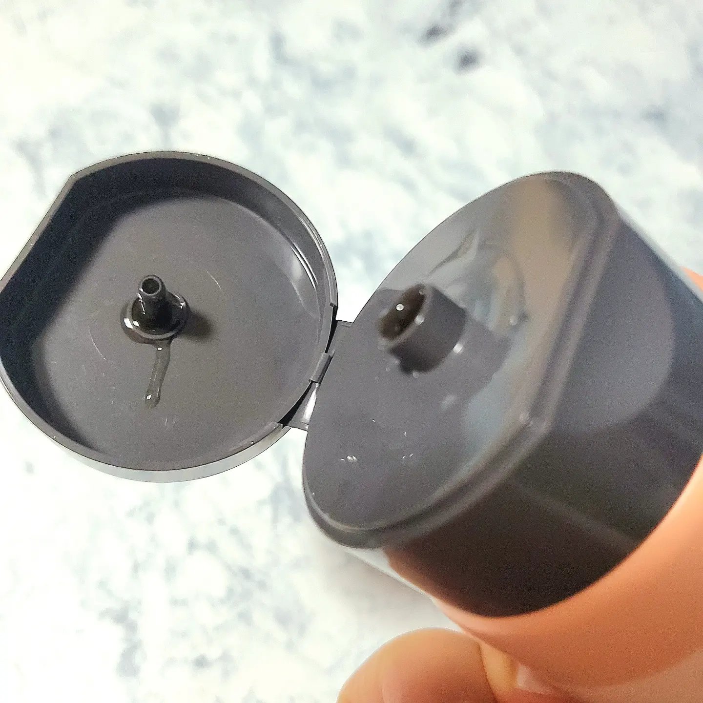 ホットブラックジェルクレンジング/.akaran/クレンジングジェルを使ったクチコミ（2枚目）