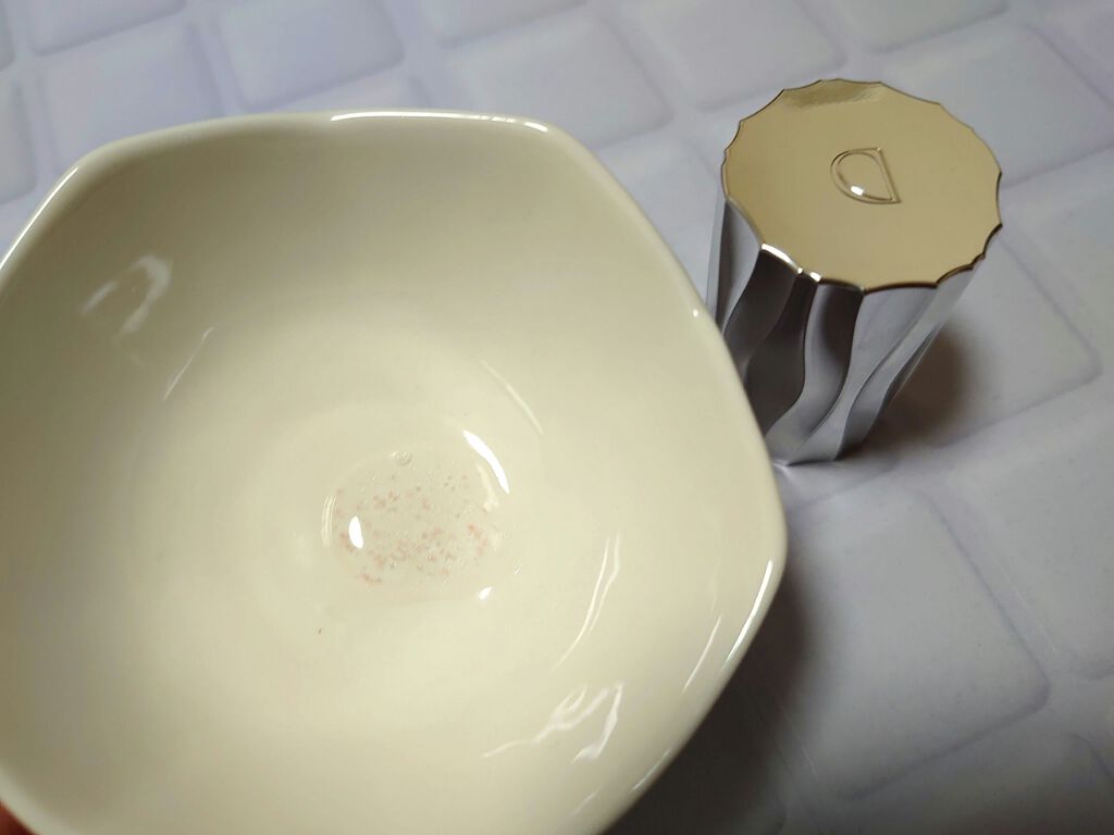 キャビアドットブースター/DEW/ブースター・導入液を使ったクチコミ（2枚目）