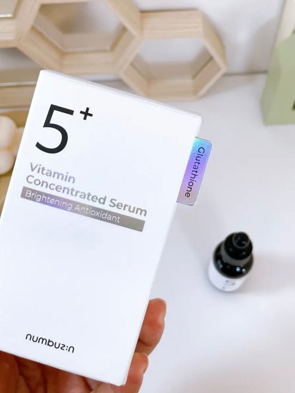 5番 白玉グルタチオンC美容液/numbuzin/美容液を使ったクチコミ(4枚目)