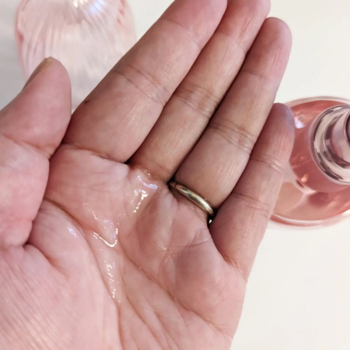 ピンクミー ウォーターコンク コントロール ヘアオイル/ululis/ヘアオイルを使ったクチコミ(3枚目)