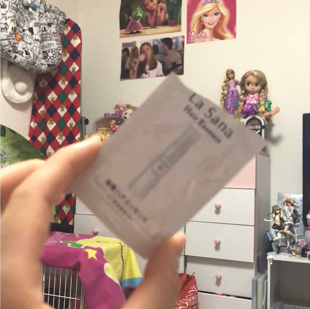 海藻 ヘア エッセンス さらさら/ラサーナ/ヘアオイルを使ったクチコミ（2枚目）