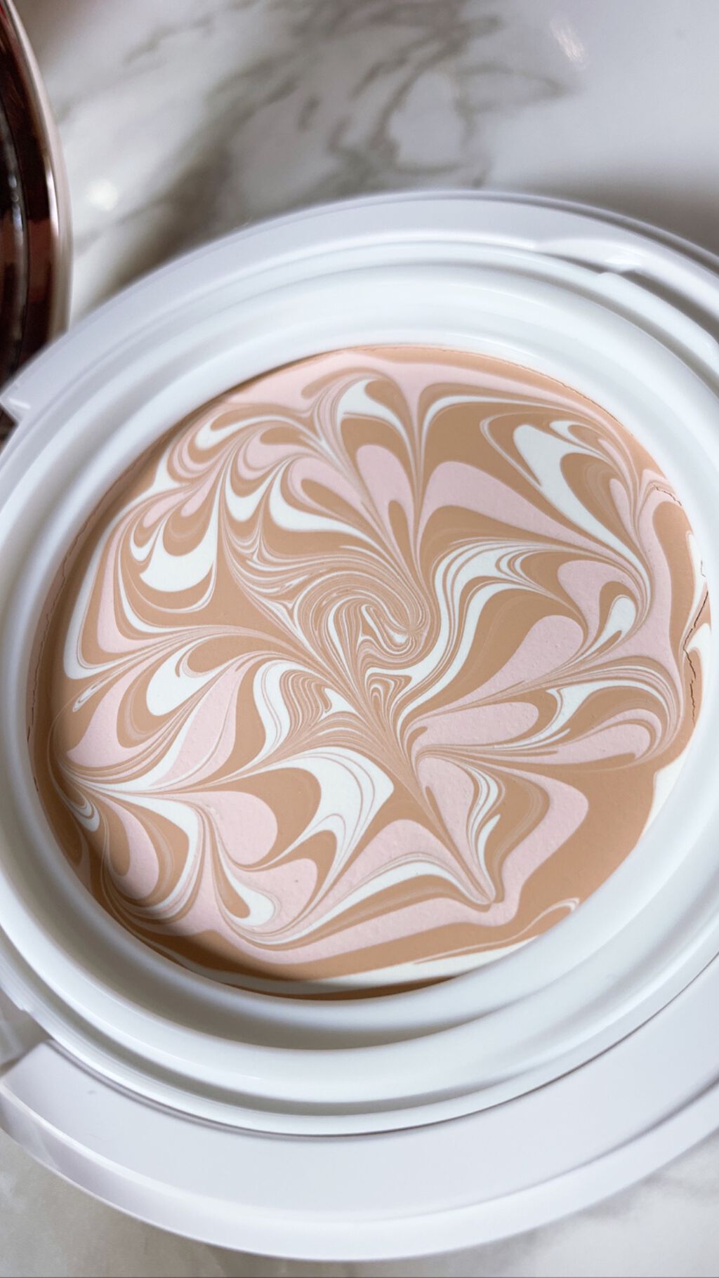 タン クラリフィック マーブル コンパクト/LANCOME/クリーム・エマルジョンファンデーションを使ったクチコミ(1枚目)