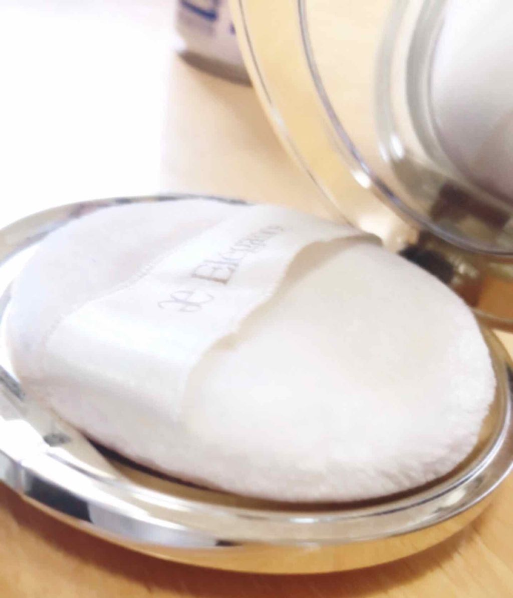 ラ プードル オートニュアンス/Elégance/プレストパウダーを使ったクチコミ(2枚目)