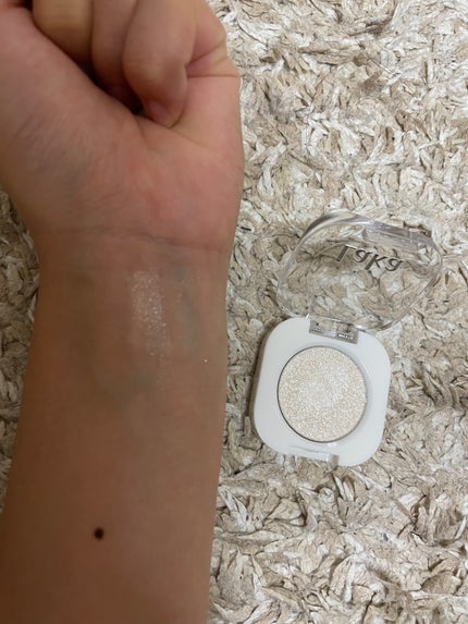 モノアイシャドウ/Laka/単色アイシャドウを使ったクチコミ(2枚目)