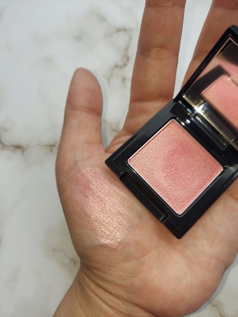 ラズル アイカラー/エレガンス ラズル /単色アイシャドウを使ったクチコミ(6枚目)