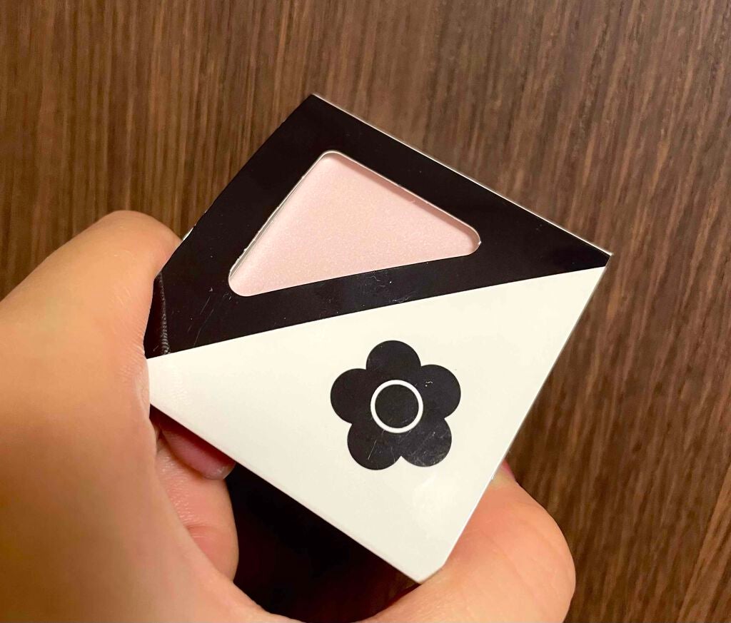 アイ プライマー MARY QUANT