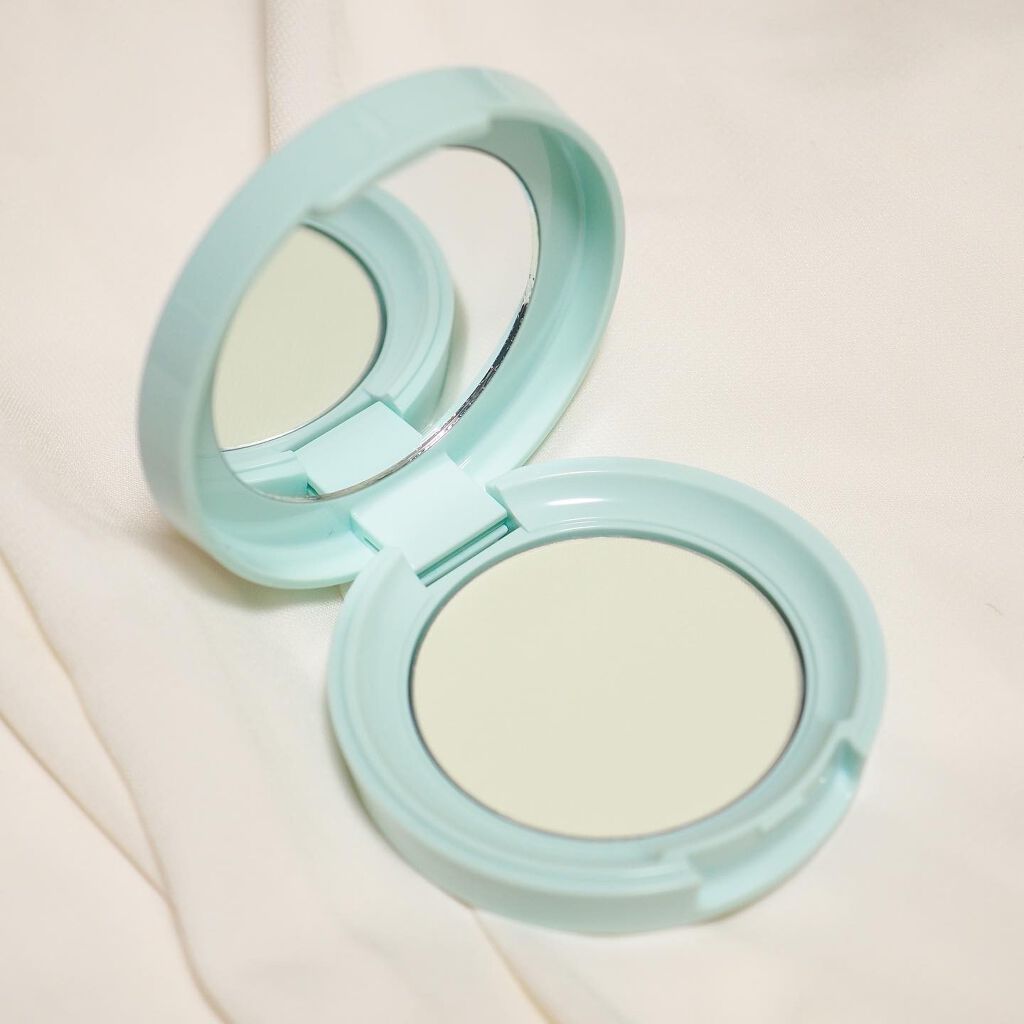 オイルコントロールパウダー<医薬部外品>/ファンケル/プレストパウダーを使ったクチコミ(4枚目)