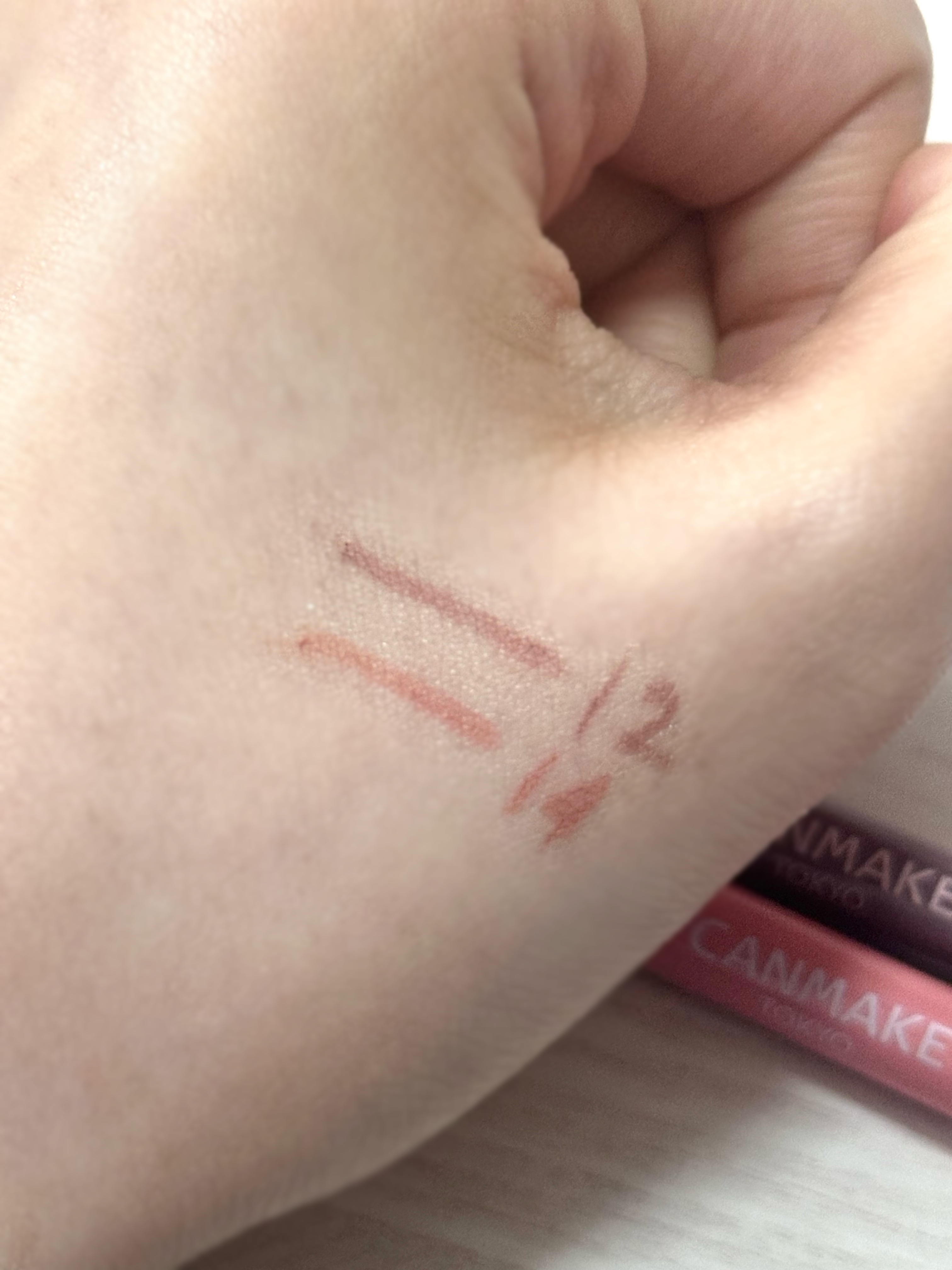 クリーミータッチライナー/キャンメイク/ジェルアイライナーを使ったクチコミ（2枚目）