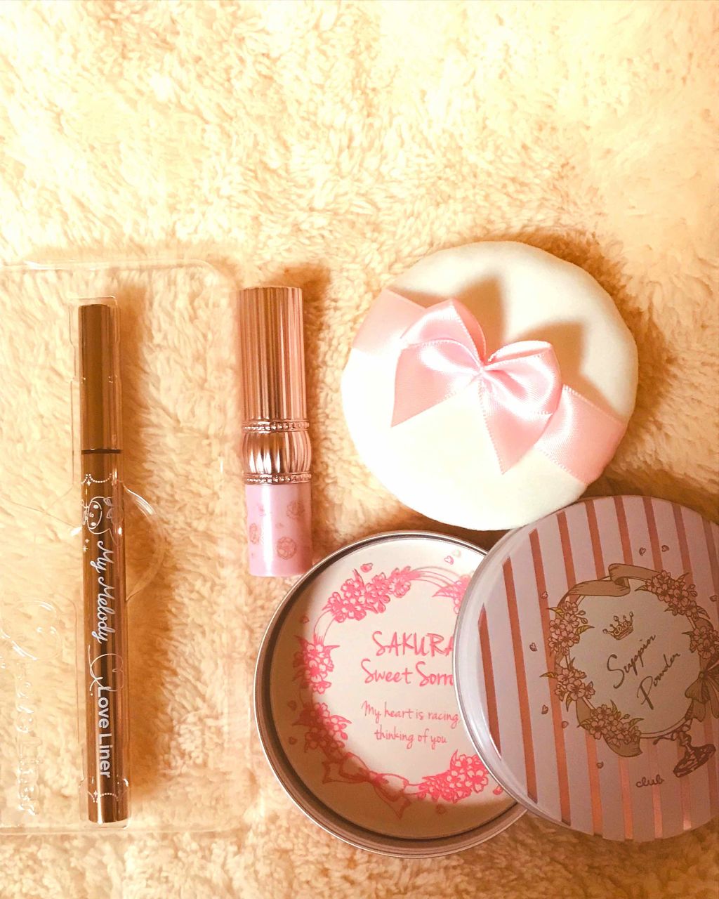 すっぴんパウダー B サクラスウィートソローの香り 2022/クラブ/プレストパウダーを使ったクチコミ（2枚目）