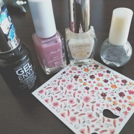 ネイルファンデーション/パラドゥ/マニキュアを使ったクチコミ(3枚目)