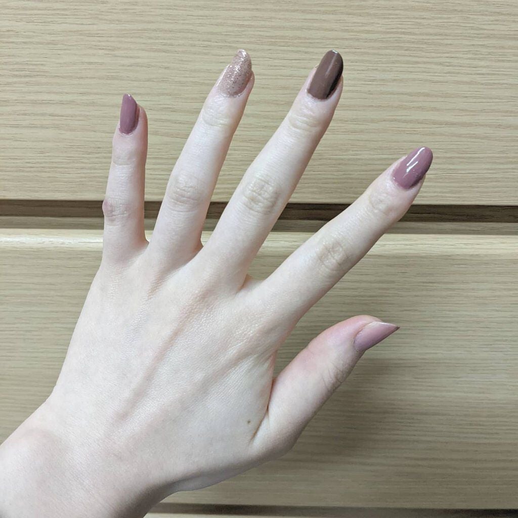 カラフルネイルズ/キャンメイク/マニキュアを使ったクチコミ(2枚目)