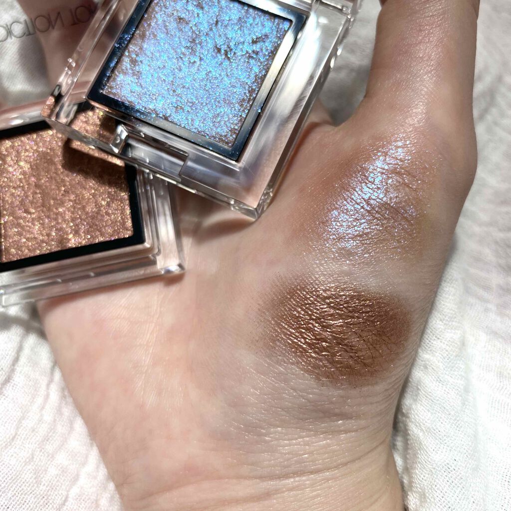 アディクション ザ アイシャドウ スパークル/ADDICTION/単色アイシャドウを使ったクチコミ(3枚目)