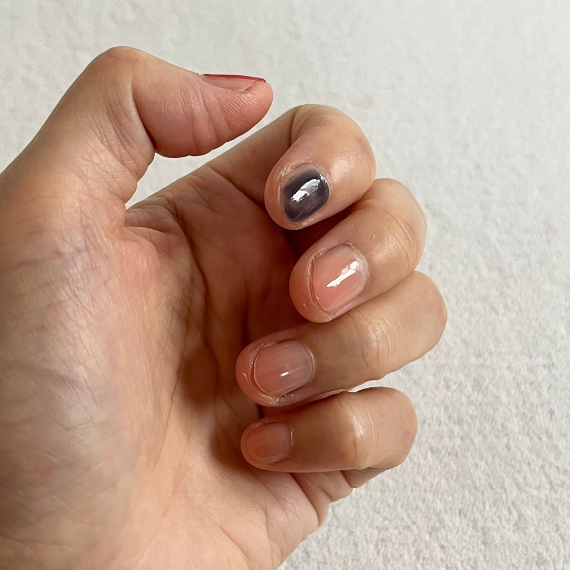 グロッシーコート/スキューズミー/オールインワンネイルを使ったクチコミ(3枚目)