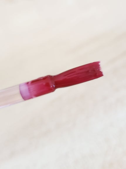 ピュア カラー エンヴィ キッサブル リップ シャイン/ESTEE LAUDER/リップグロスを使ったクチコミ(2枚目)