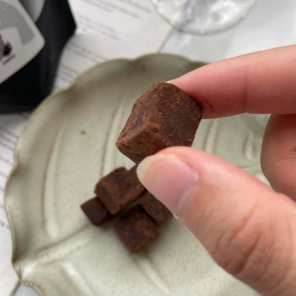 nano ꕁ ంフォロバ on LIPS 「黒にんにくがチョコレートに!🧄🖤#マジックガーリック—————..」(5枚目)