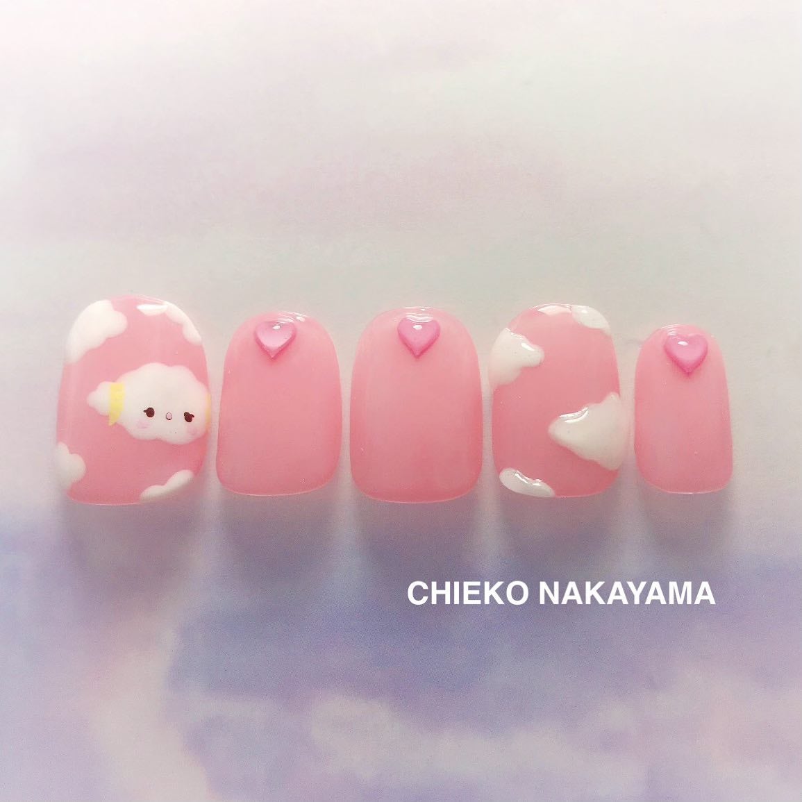 なかやまちえこ on LIPS 「こぎみゅん☁️⠀⠀365日ネイル113日め⠀⠀制作に使用した商..」(1枚目)