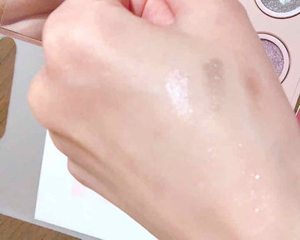 プリマ バレリーナ ミニ アイシャドウ パレット/ローラ メルシエ/アイシャドウパレットを使ったクチコミ(2枚目)