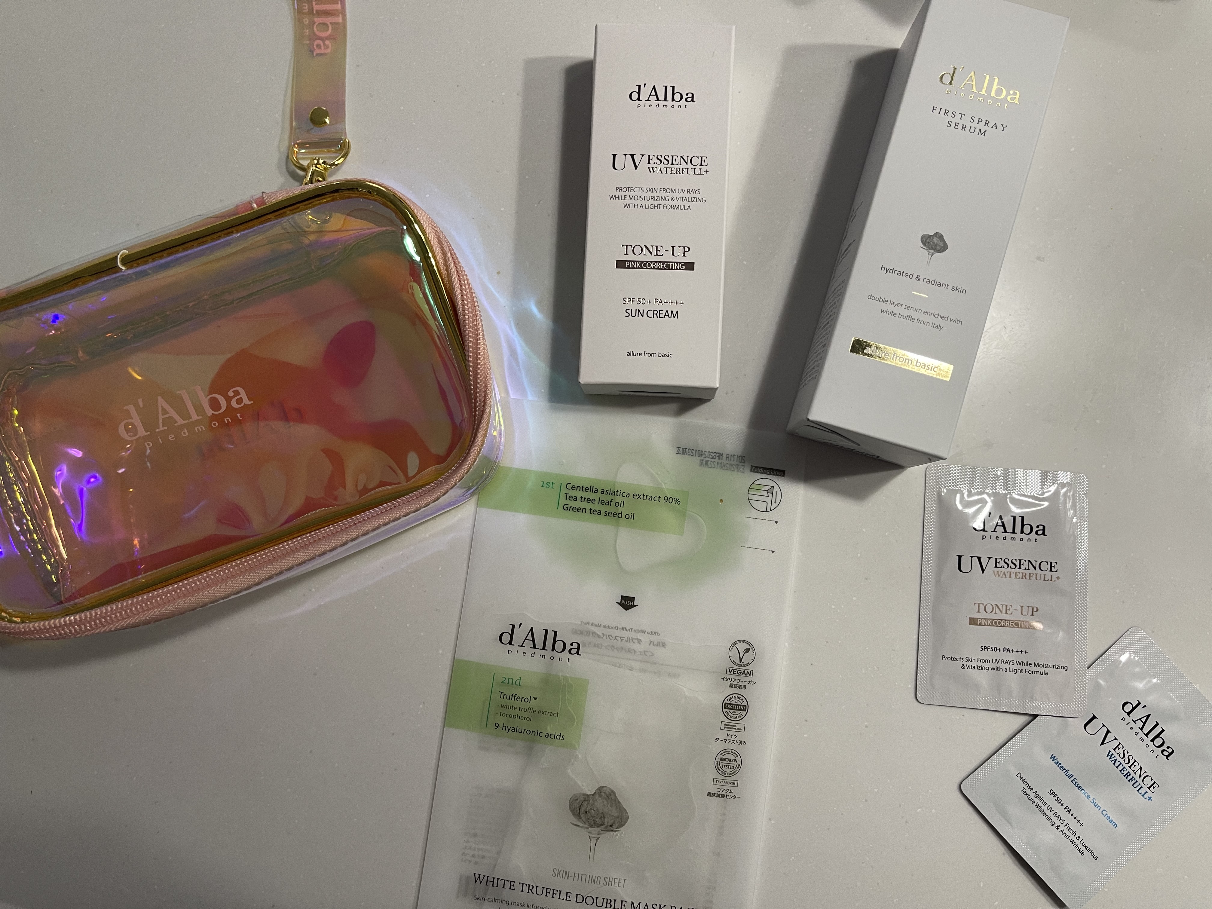 ウォータフルトーンアップサンクリーム/ダルバ/日焼け止めクリームを使ったクチコミ（1枚目）