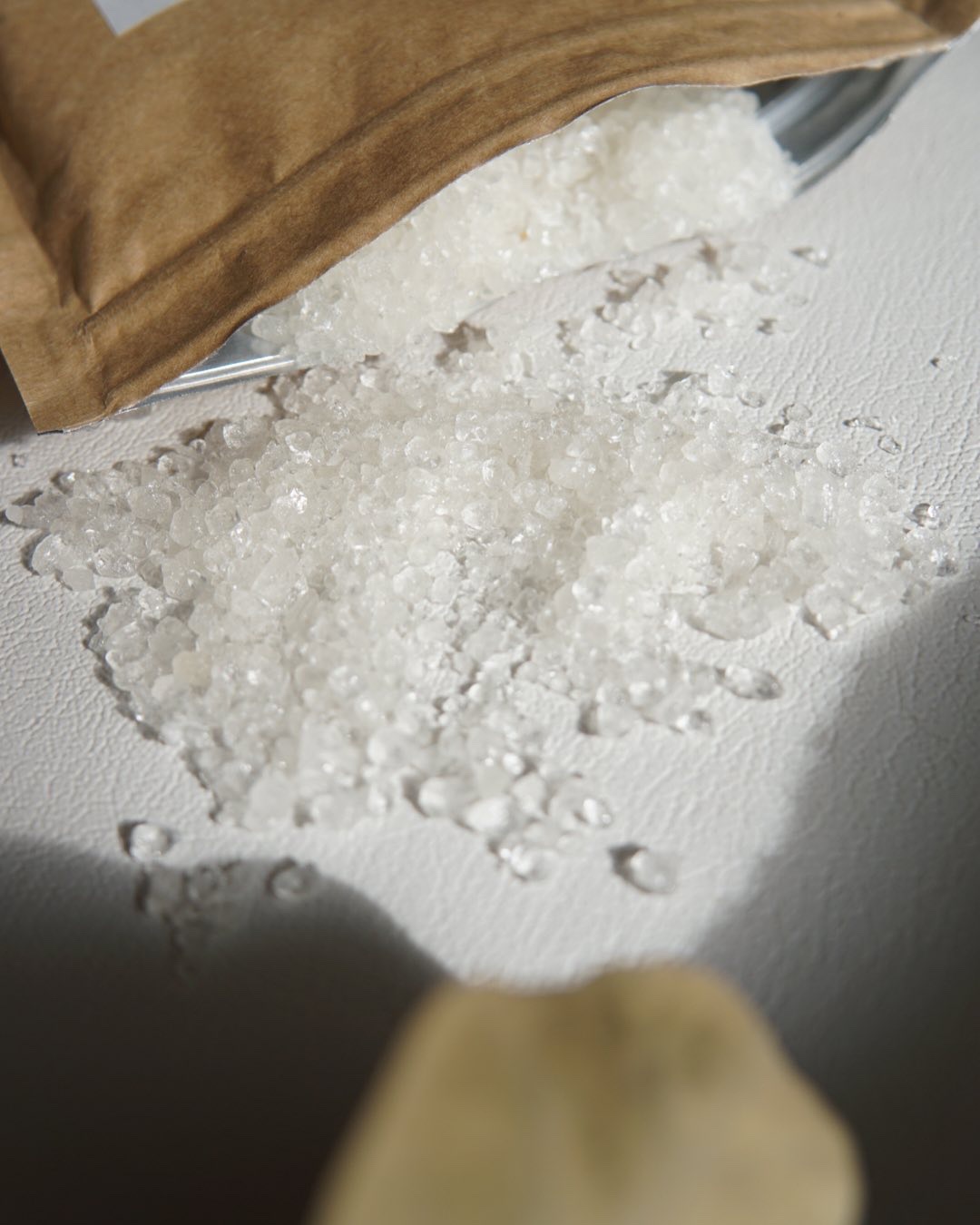 デッドシーナチュラルバスソルト/uni@beauty/バスグッズを使ったクチコミ（2枚目）