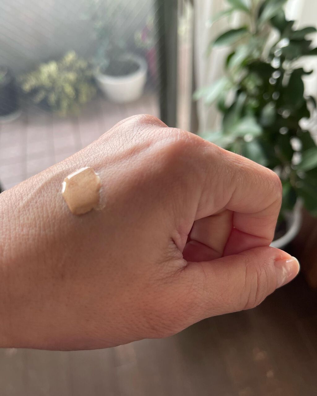 けいこ on LIPS 「ようやく暖かくなってきたので、早速春っぽいアイテムもゲット🌷顔..」(2枚目)