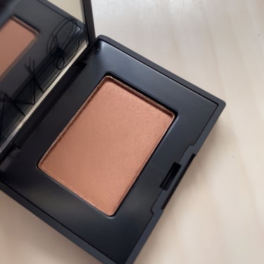 シングルアイシャドー 5322/NARS/パウダーアイシャドウを使ったクチコミ（2枚目）