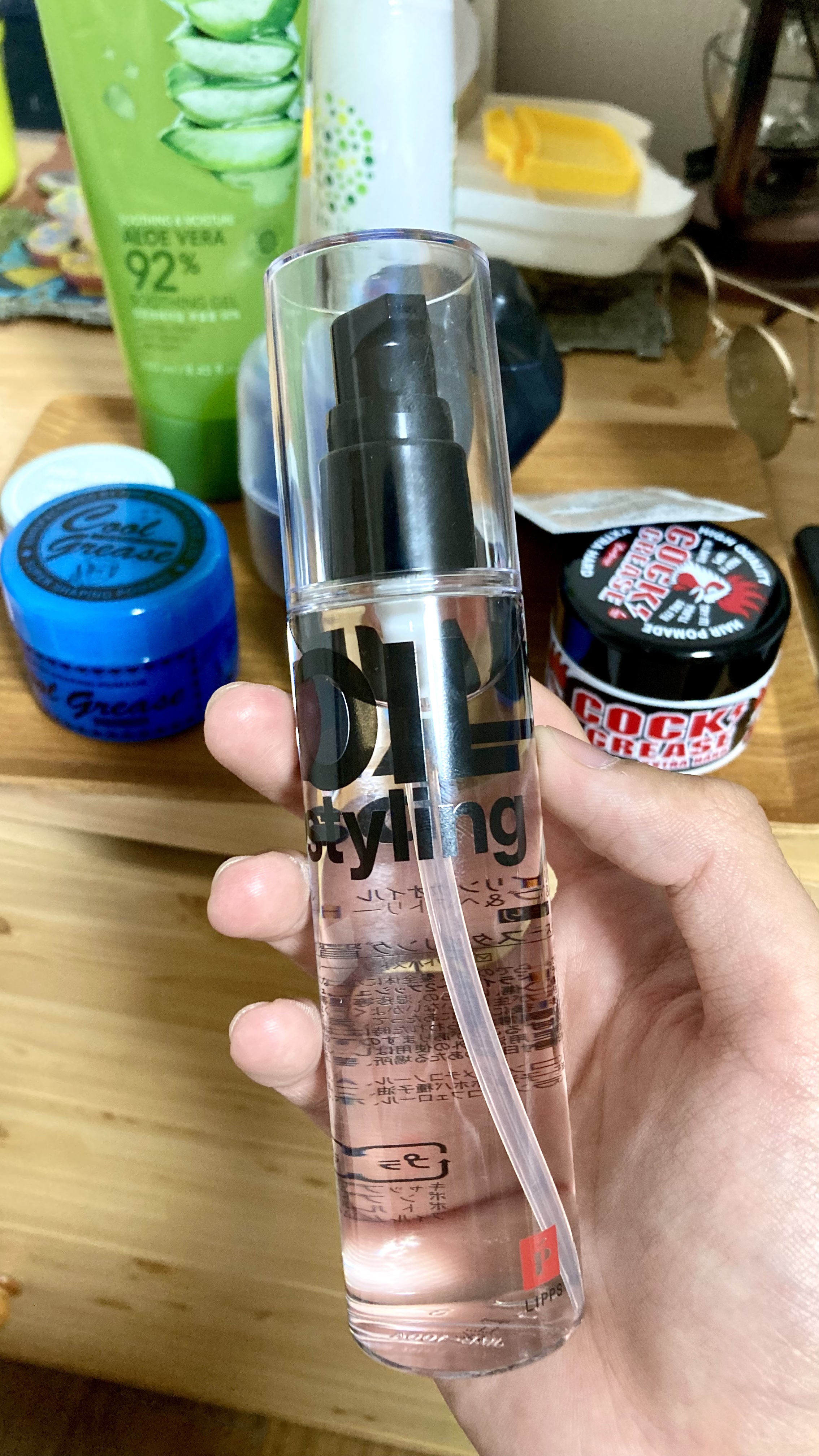 ベーススタイリングオイル/リップスヘアー/ヘアオイルを使ったクチコミ（1枚目）